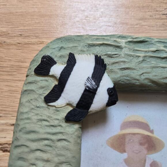 Fancy Frames 1995 Under Water Beach Themed Photo Frames Fish Shells Sand Coastal - Picture 8 of 12